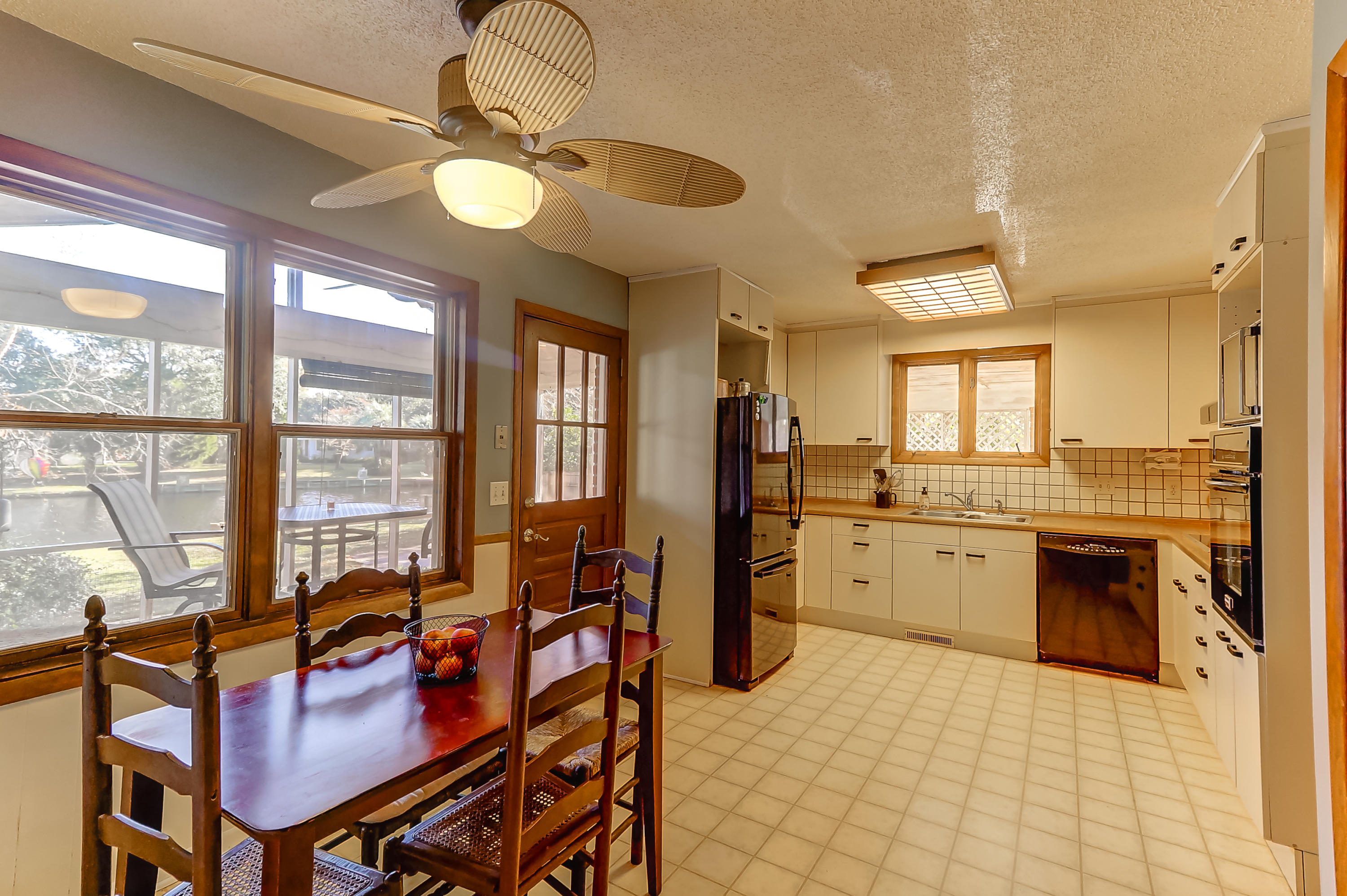 2876 Wofford Road Charleston, SC 29414 - Photo 13 of 25 2876 Wofford (24)