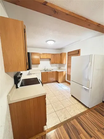 $2,095 | 4830 16th Avenue North, St. Petersburg, FL 33710