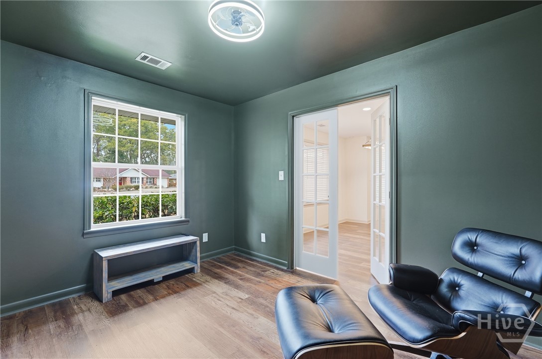 105 Carlton Road Savannah, GA 31410 - Photo 16 of 48 Office