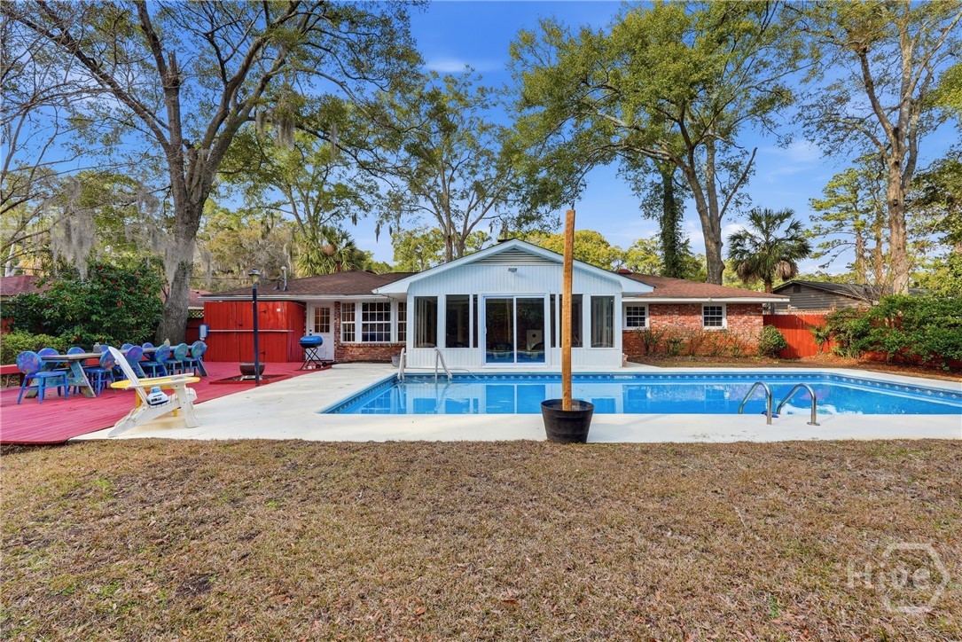 105 Carlton Road Savannah, GA 31410 - Photo 32 of 48 Rear View of Home