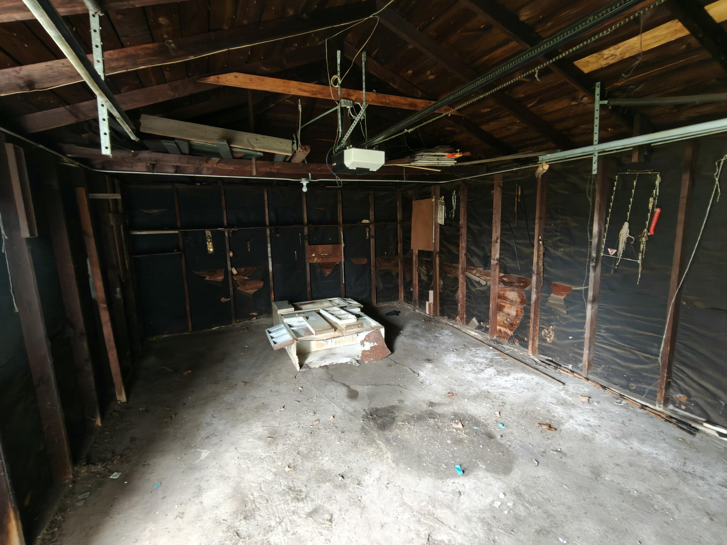 1567 Rutledge Street Gary, IN 46404 - Photo 23 of 27 3000x2250