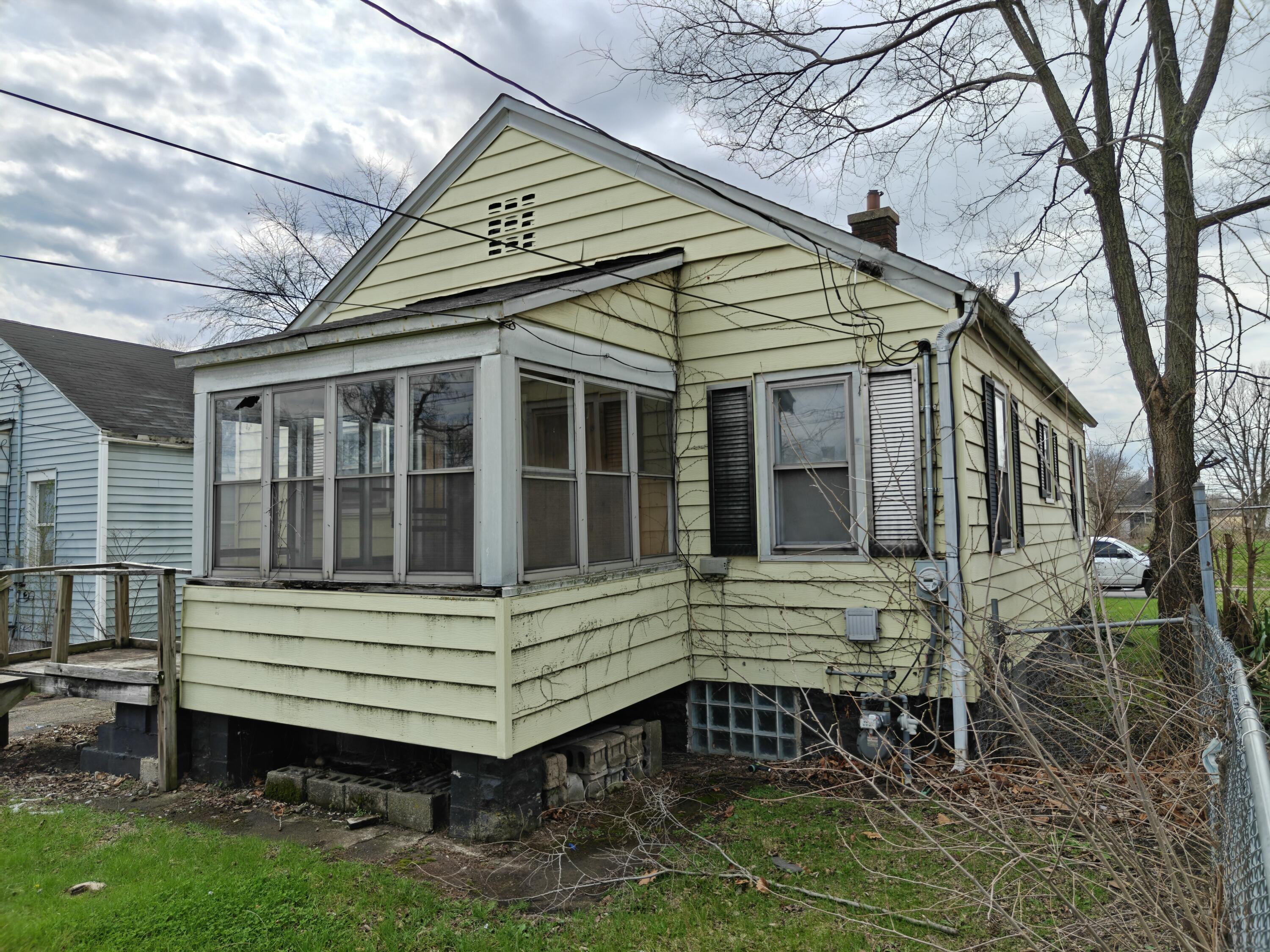 1567 Rutledge Street Gary, IN 46404 - Photo 26 of 27 3000x2250