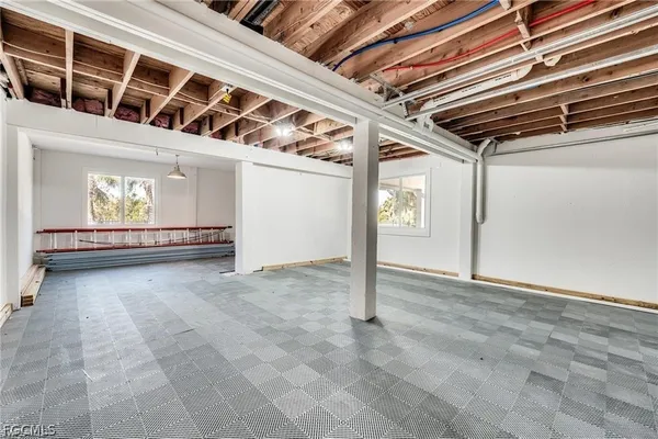 $825,000 | 785 Rabbit Road, Sanibel, FL 33957