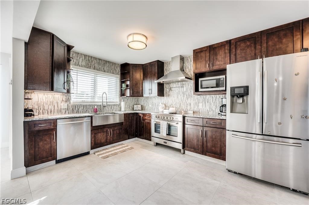 785 Rabbit Road Sanibel, FL 33957 - Photo 5 of 31