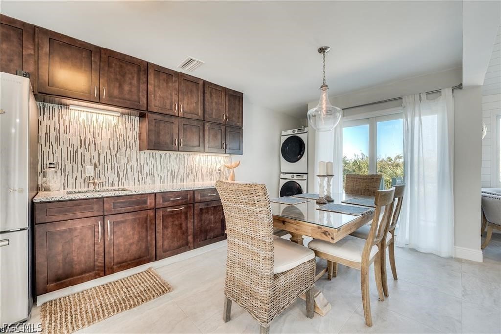 785 Rabbit Road Sanibel, FL 33957 - Photo 7 of 31