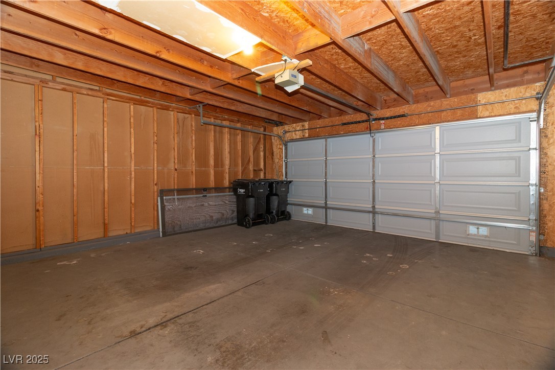 2225 Pebble Creek Lane Laughlin, NV 89029 - Photo 38 of 87 2 Car Garage with a garage door opener