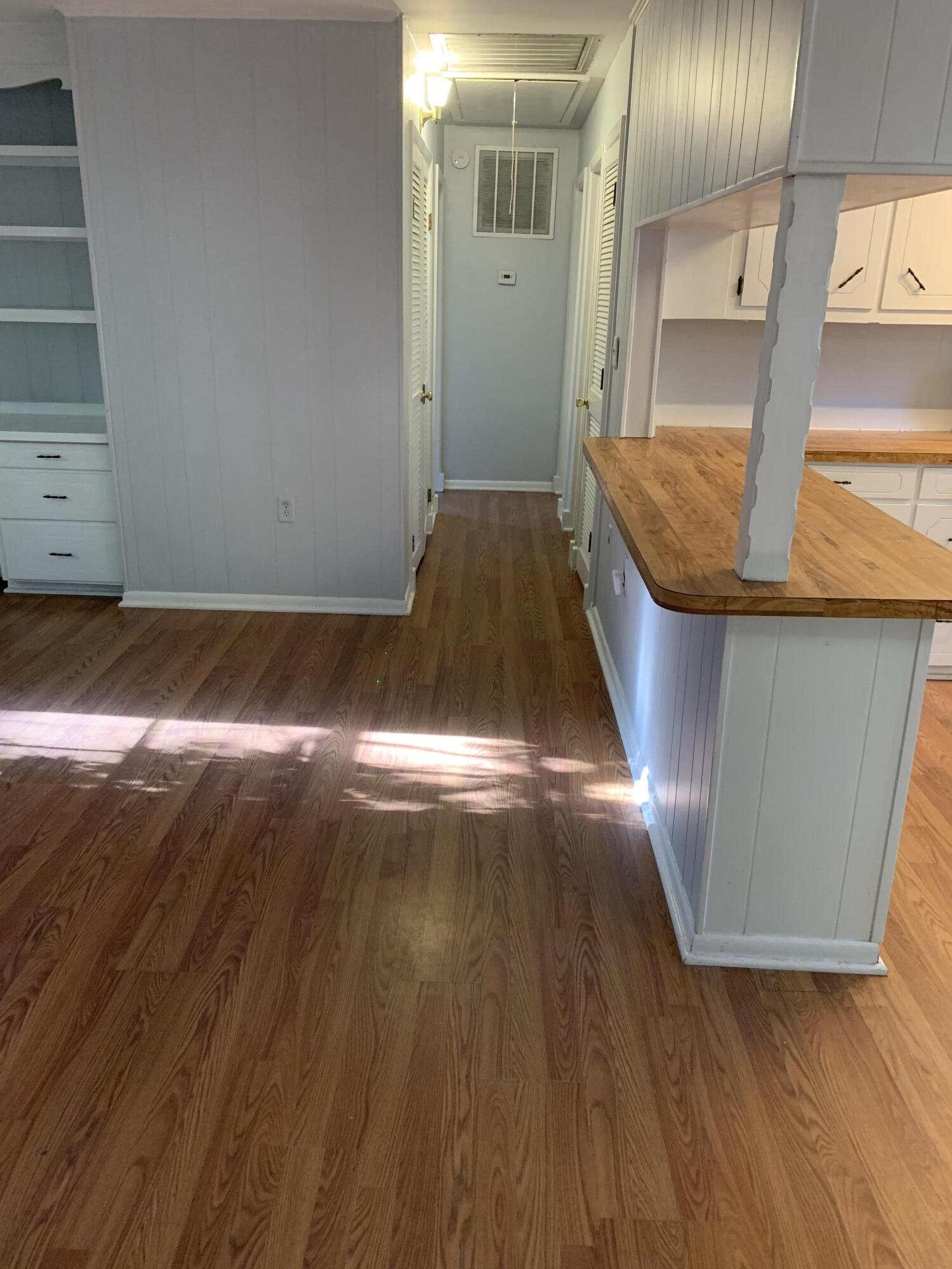 1550 Orange Grove Road Charleston, SC 29407 - Photo 7 of 14 Sabrena Simon - 6