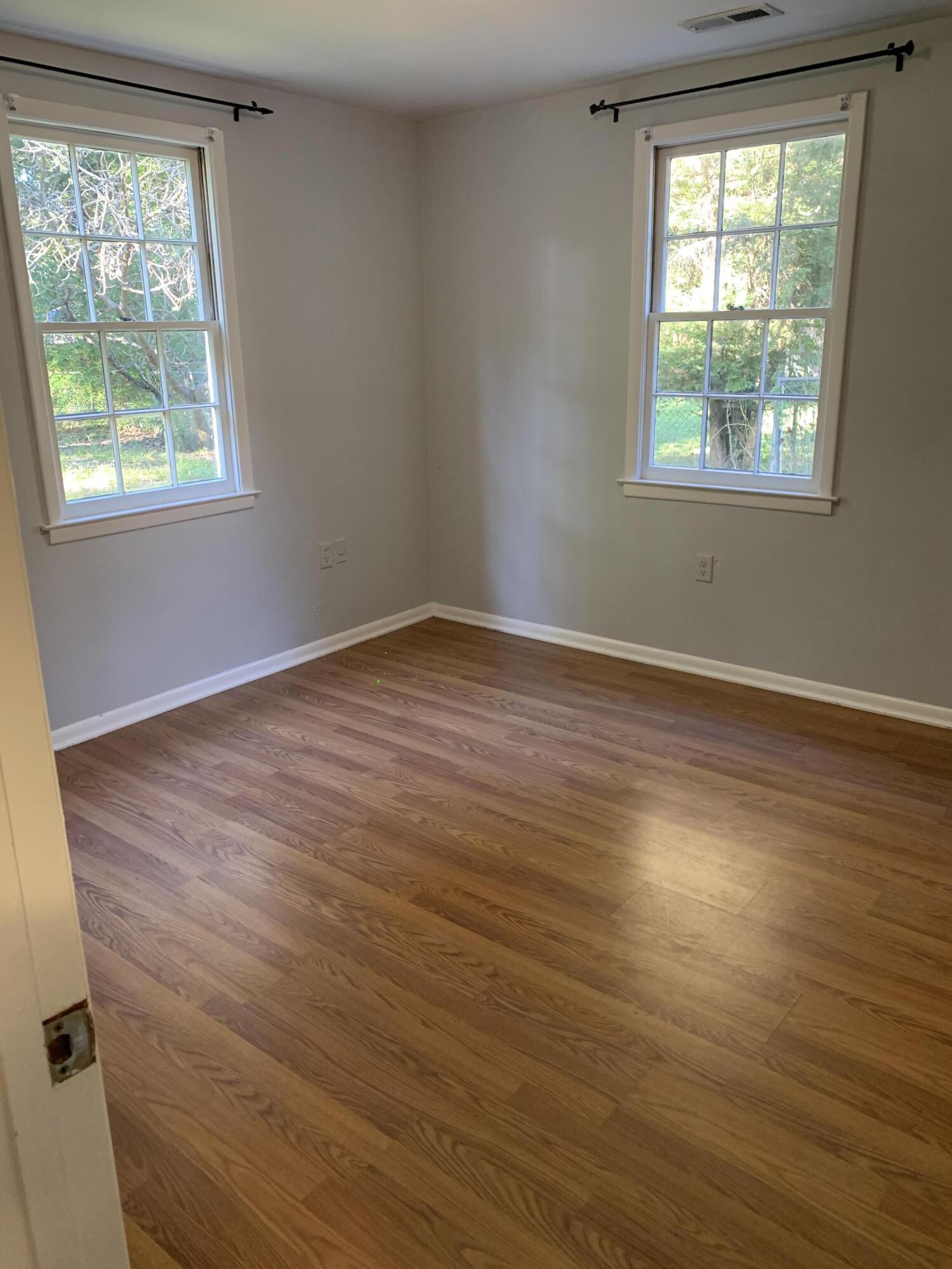 1550 Orange Grove Road Charleston, SC 29407 - Photo 9 of 14 Sabrena Simon - 8