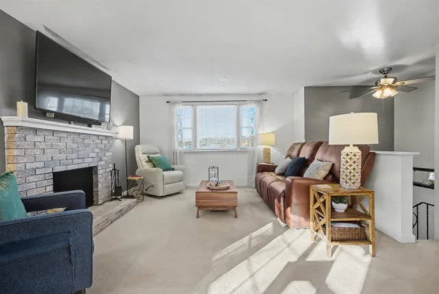 $540,000 | 42 Kendall Pond Road, Derry, NH 03038