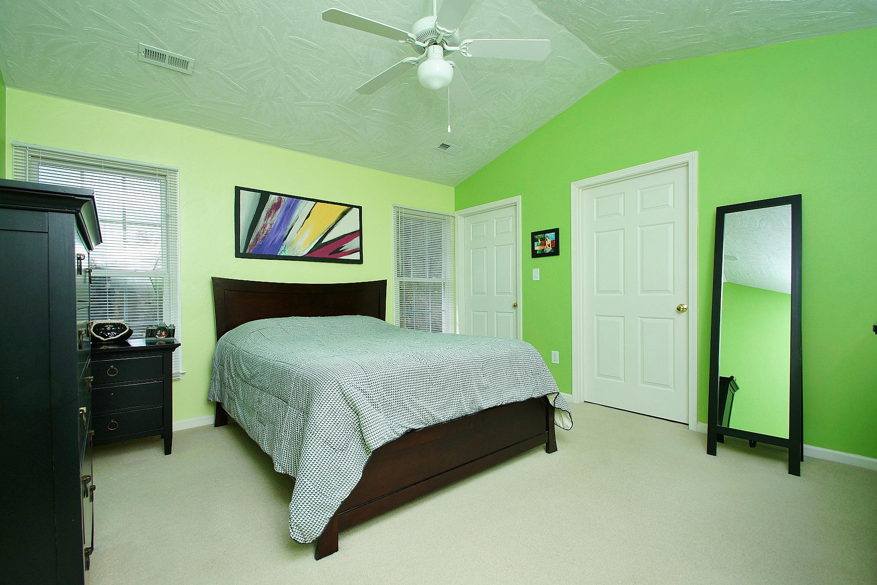 3823 Sioux Ridge Road Northwest Roanoke, VA 24017 - Photo 13 of 46 DSC03808