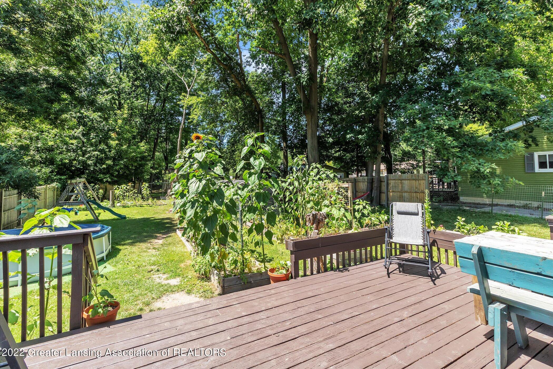 6626 Richard Road Lansing, MI 48911 - Photo 30 of 34 36-6626-Richard-Rd-WindowStill-Real-Esta