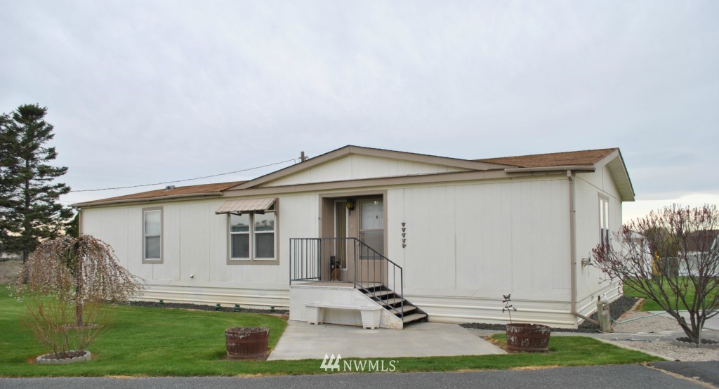 4680 Rd K Northeast, Unit 2 Moses Lake, WA 98837 - Photo 1 of 15 Gallery Image 1