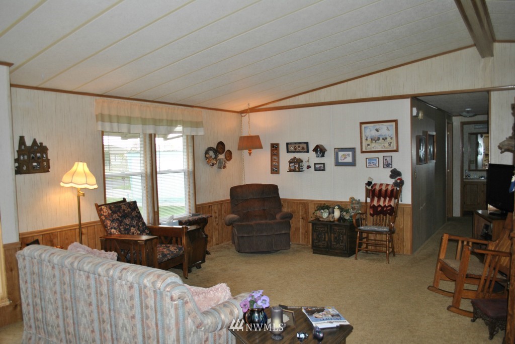 4680 Rd K Northeast, Unit 2 Moses Lake, WA 98837 - Photo 2 of 15 Gallery Image 2