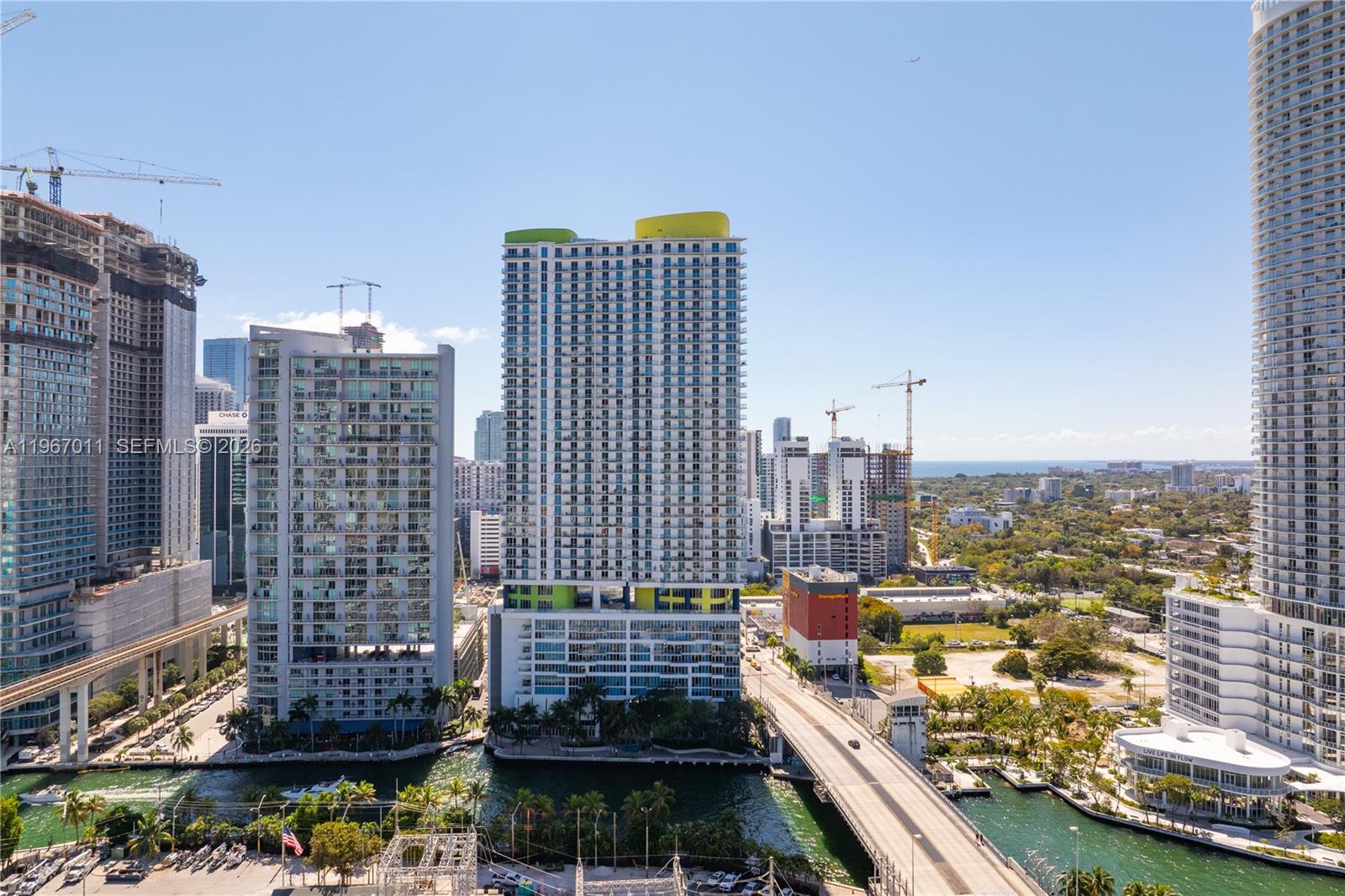 185 Southwest 7th Street, Unit 2611 Miami, FL 33130 - Photo 32 of 33