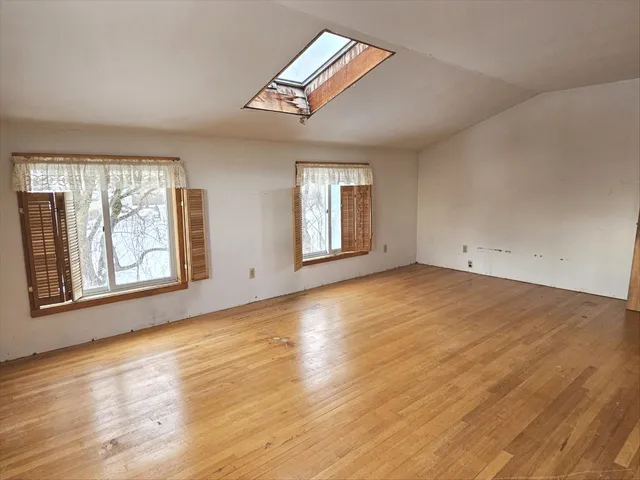 $499,000 | 5272 Spear Street, Shelburne, VT 05482