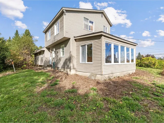 $499,000 | 5272 Spear Street, Shelburne, VT 05482