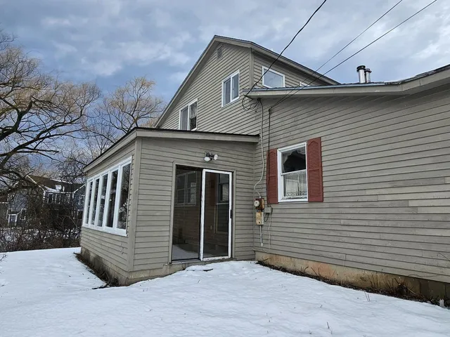 $499,000 | 5272 Spear Street, Shelburne, VT 05482