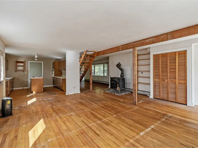 $499,000 | 5272 Spear Street, Shelburne, VT 05482