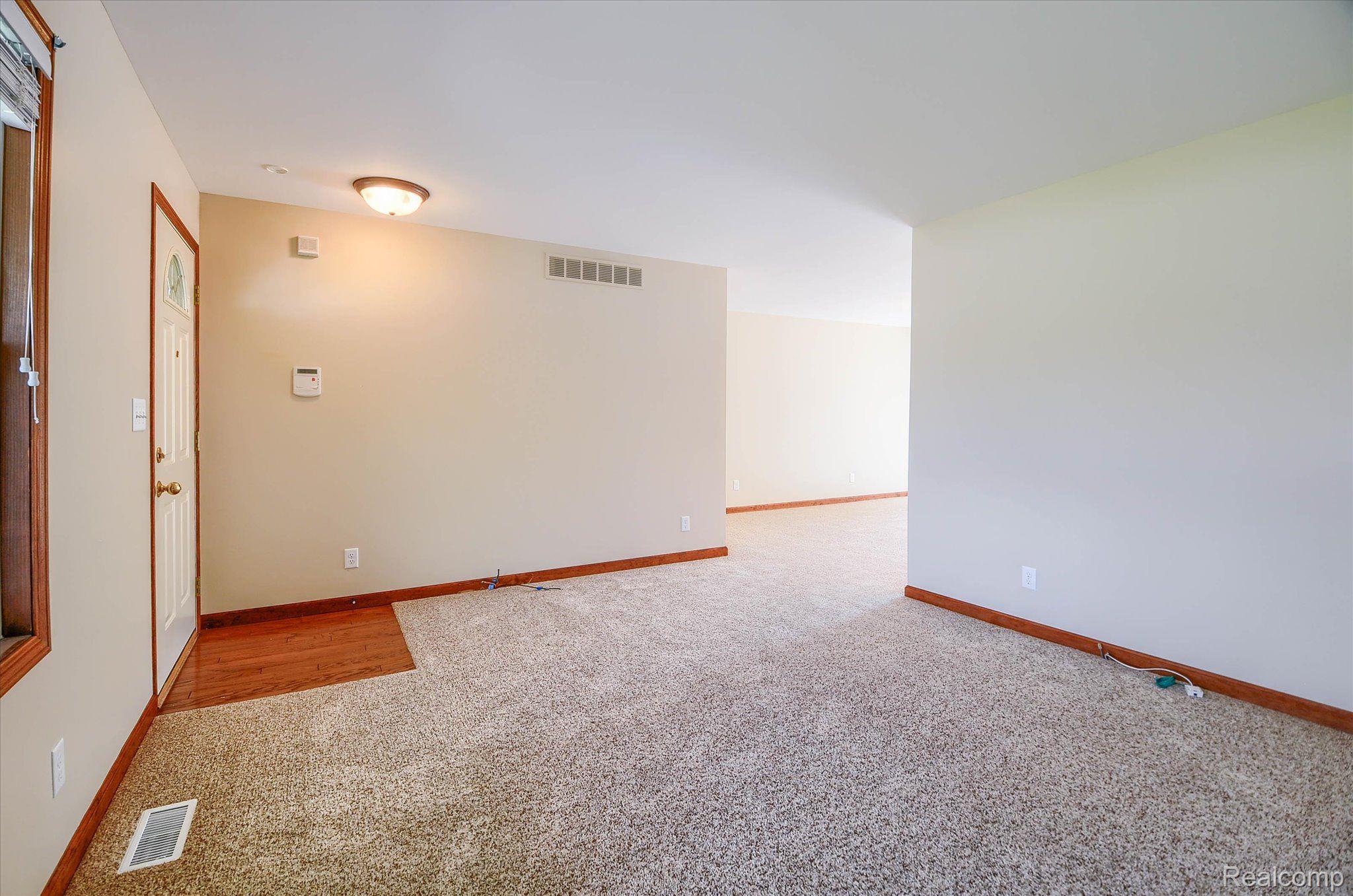 2988 Hadley Road Lapeer, MI 48446 - Photo 10 of 42 Gallery Image 10