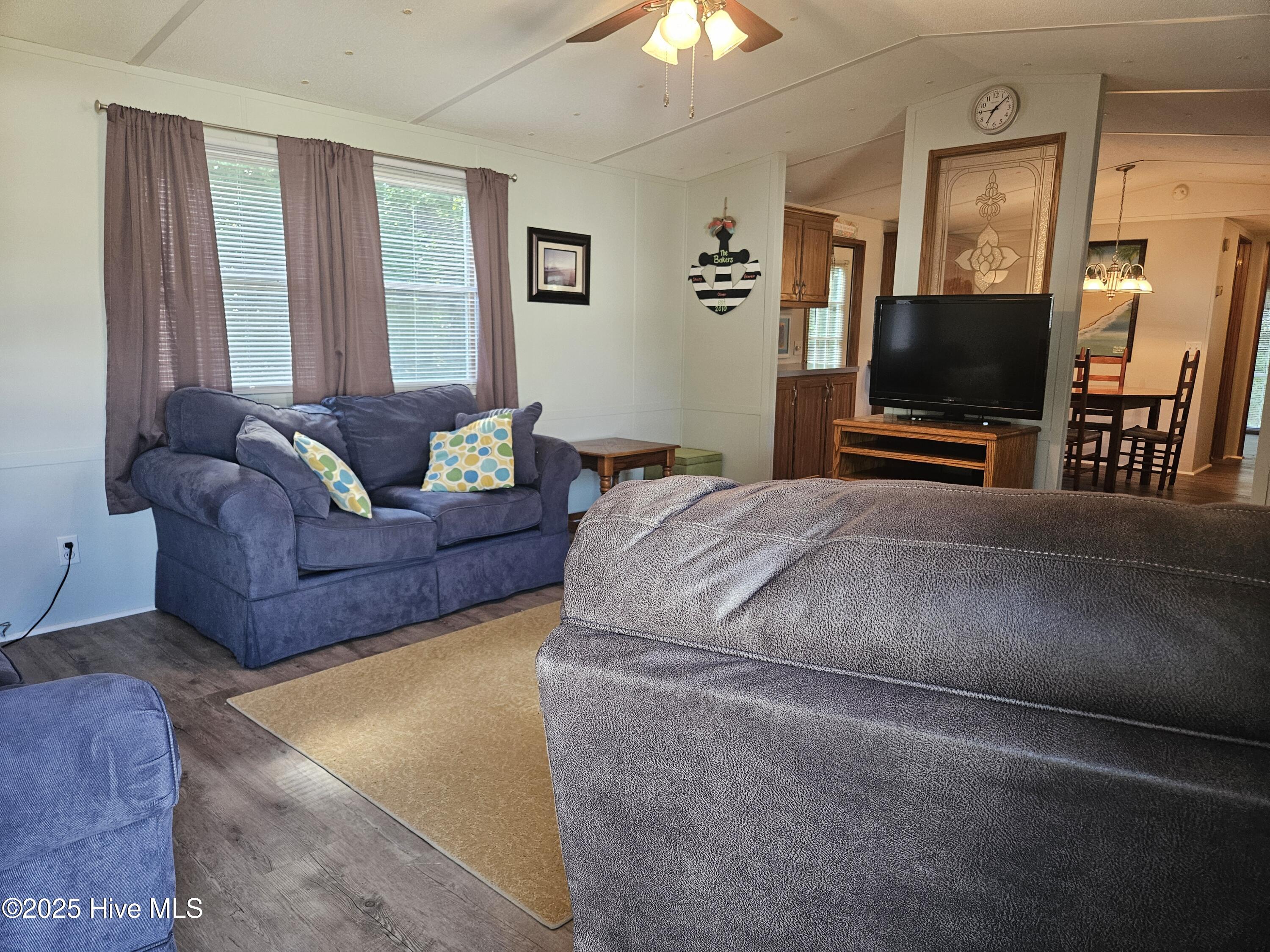123 Deer Run Road Hampstead, NC 28443 - Photo 16 of 52 20250724_094245