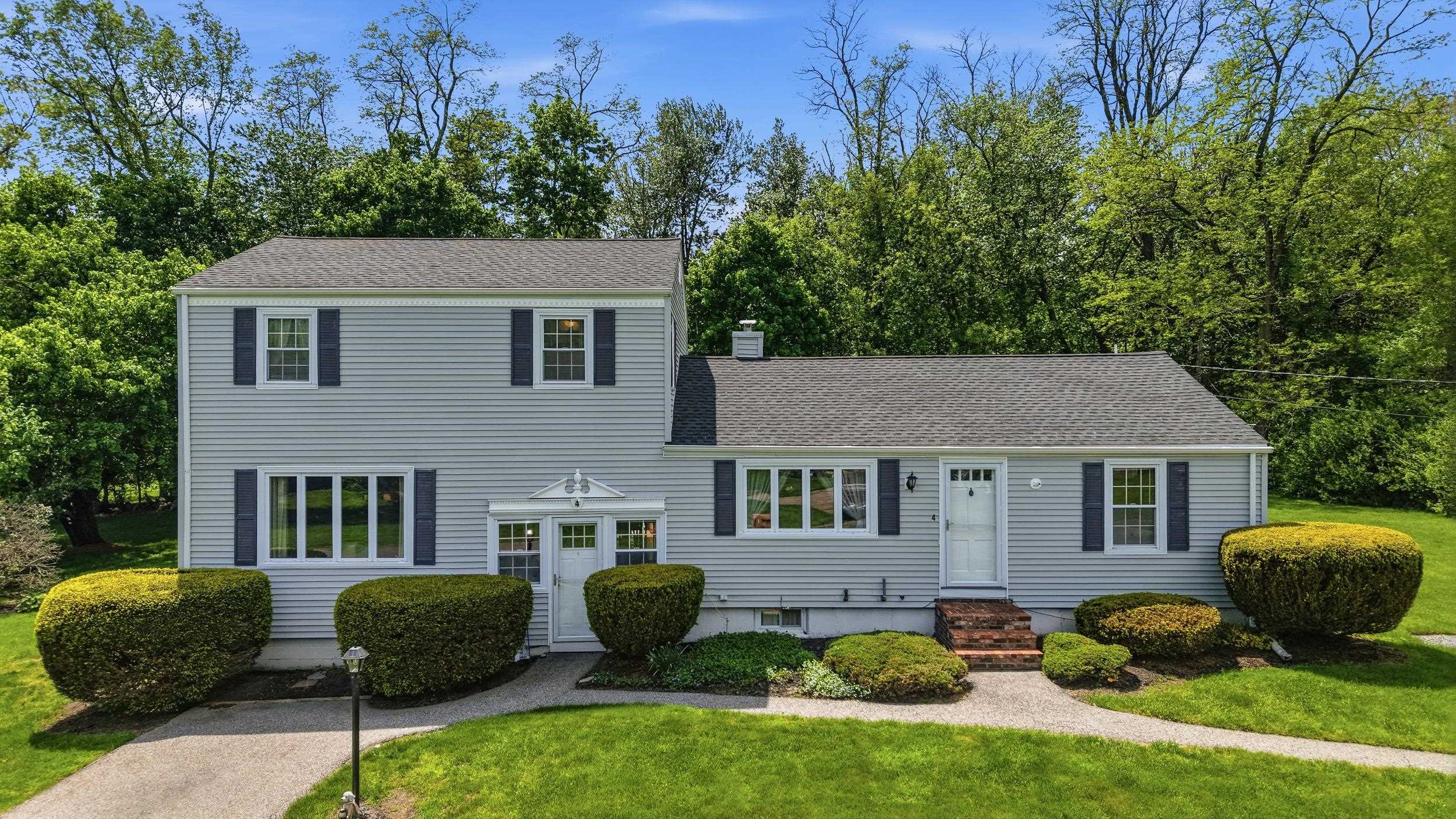 4 Scottsdale Road Atkinson, NH 03811 - Photo 7 of 41