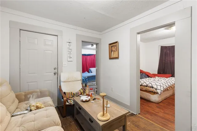 $180,000 | 2935 Holly Street, Kansas City, MO 64108