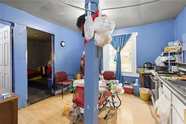 $180,000 | 2935 Holly Street, Kansas City, MO 64108