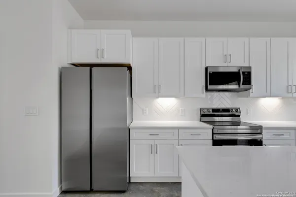 $1,750 | 931 Piedmont Avenue, San Antonio, TX 78210