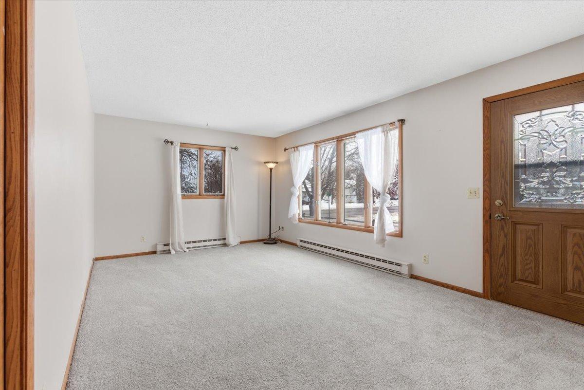 102 6th Street Southwest Red Lake Falls, MN 56750 - Photo 22 of 47