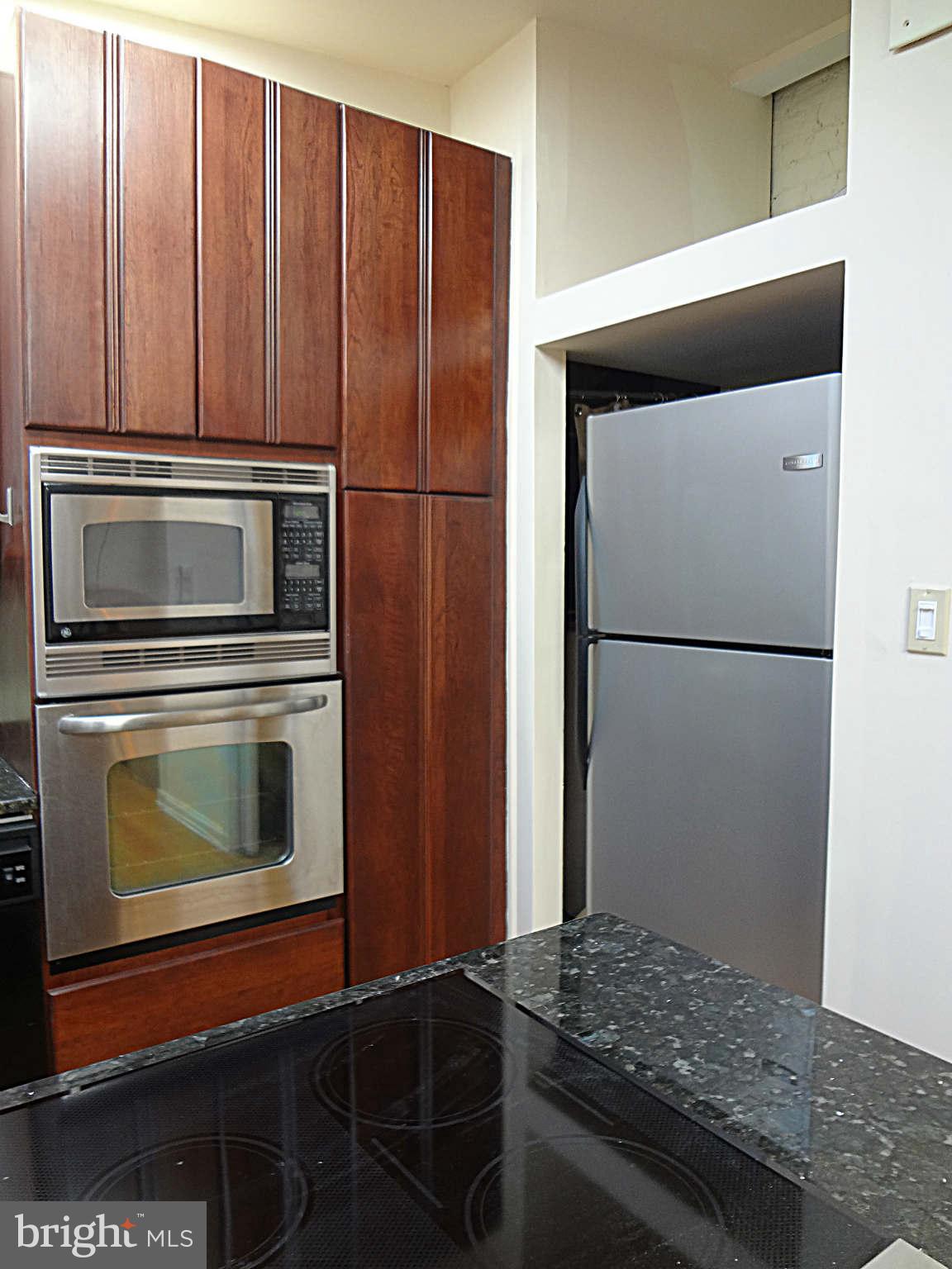 3 Library Court Southeast Washington, DC 20003 - Photo 15 of 29 Kitchen