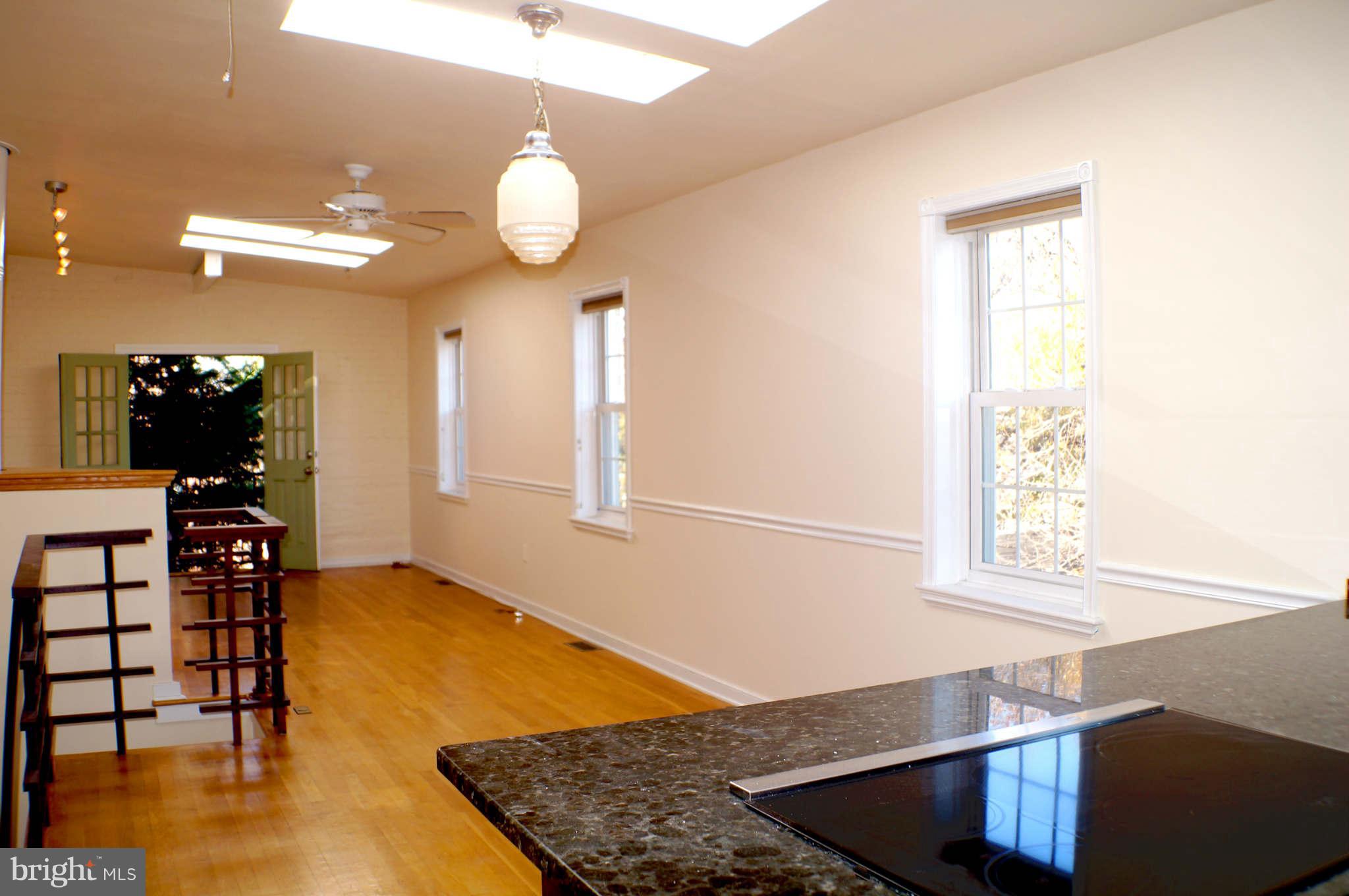 3 Library Court Southeast Washington, DC 20003 - Photo 16 of 29 Interior (General)
