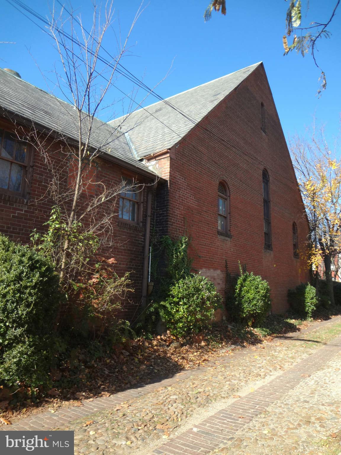 3 Library Court Southeast Washington, DC 20003 - Photo 25 of 29 St Mark's Church