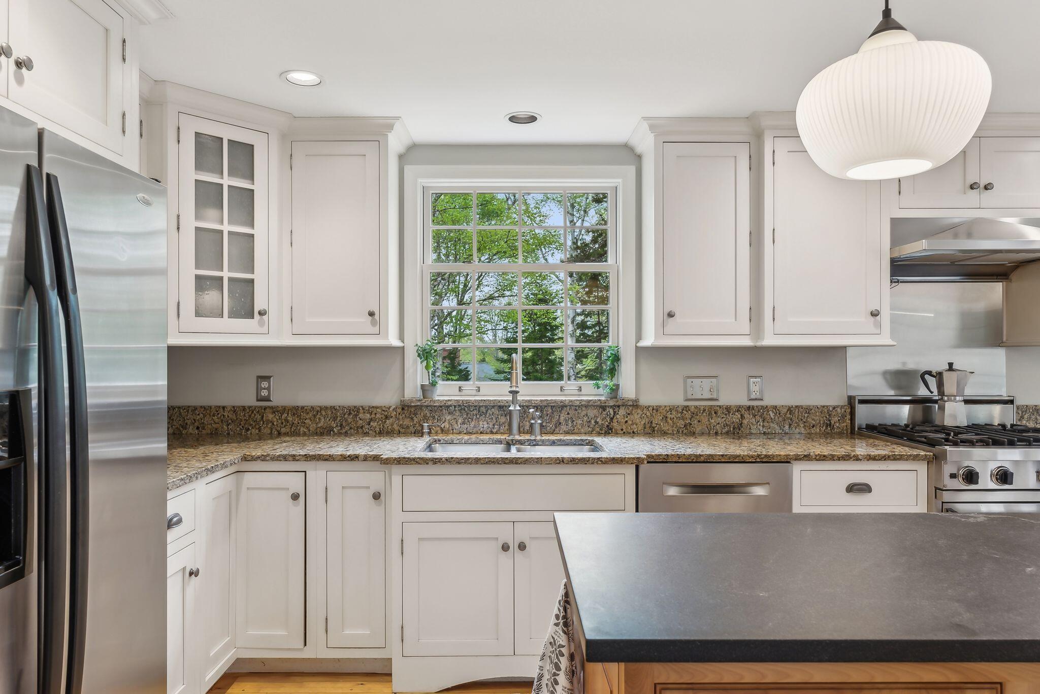 26 Hunts Point Road Cape Elizabeth, ME 04107 - Photo 10 of 60 26 Hunts Point