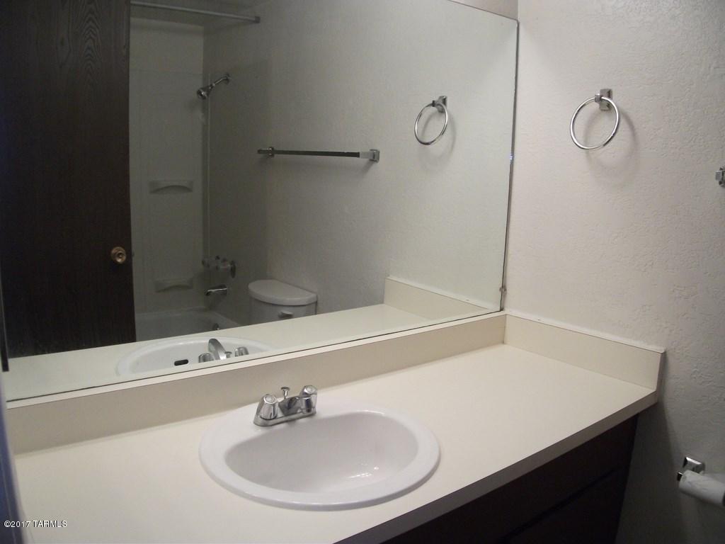 3561 East Flower Street Tucson, AZ 85716 - Photo 14 of 22