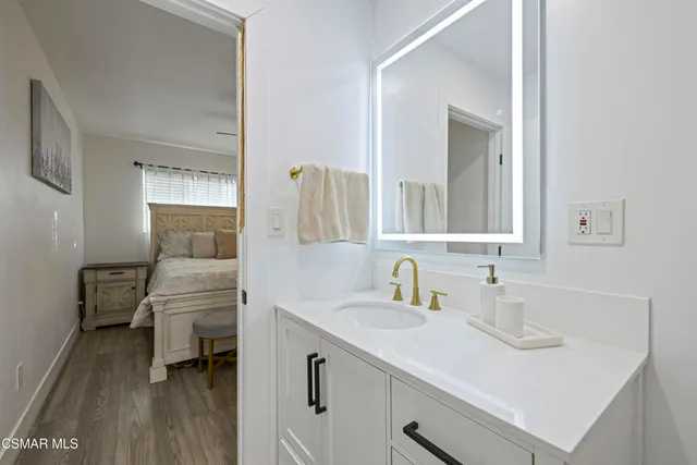 $749,000 | 18712 Vicci Street, Canyon Country, CA 91351