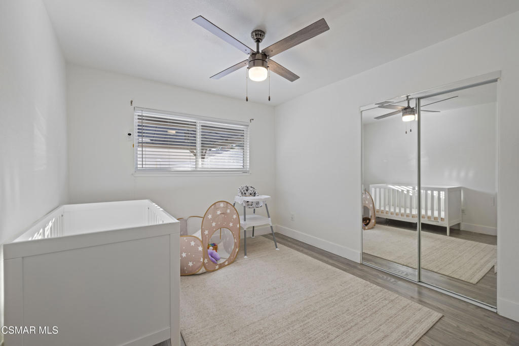 18712 Vicci Street Canyon Country, CA 91351 - Photo 20 of 38