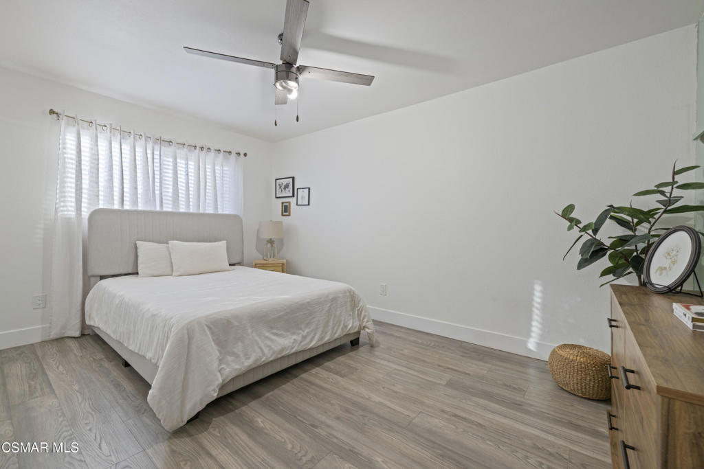 18712 Vicci Street Canyon Country, CA 91351 - Photo 22 of 38