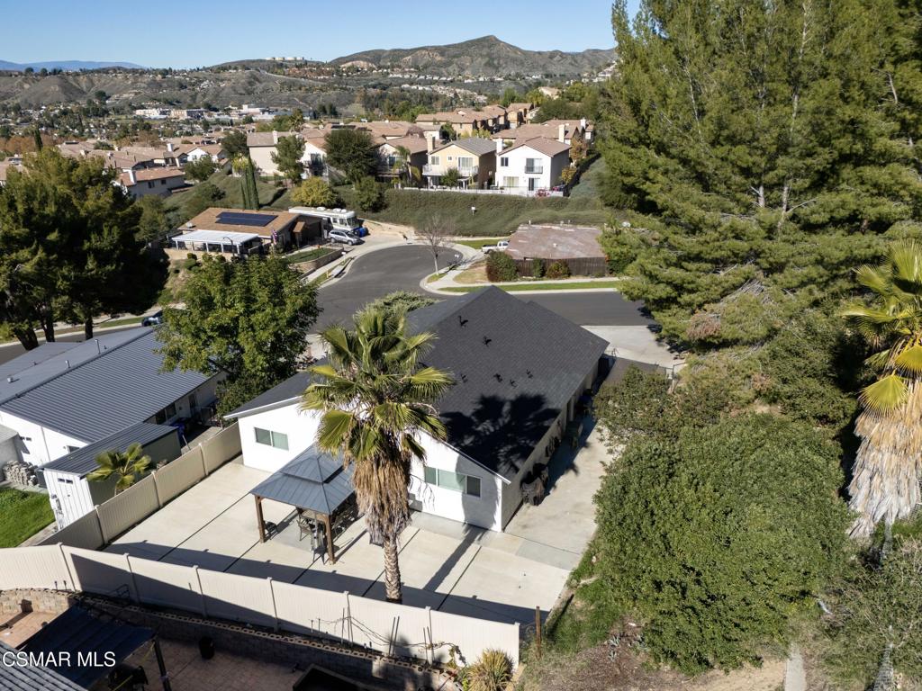 18712 Vicci Street Canyon Country, CA 91351 - Photo 36 of 38