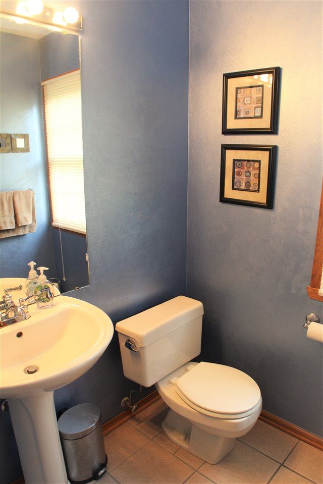 3752 Sherbrooke Road Rockford, IL 61114 - Photo 11 of 21 Gallery Image 11