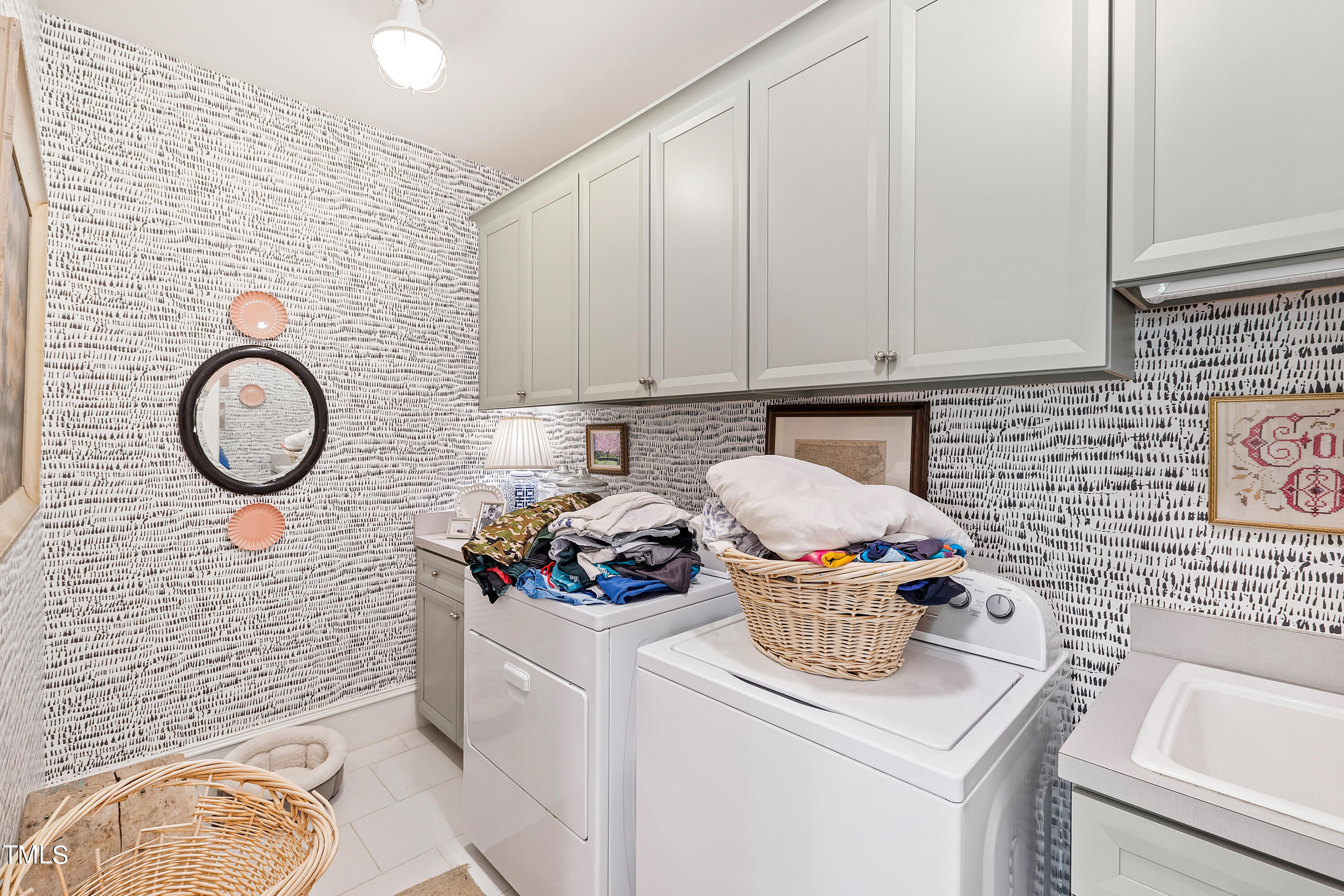 2715 Royster Street Raleigh, NC 27608 - Photo 50 of 60 Laundry