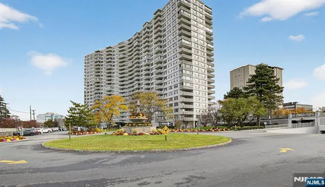 a view of a large building