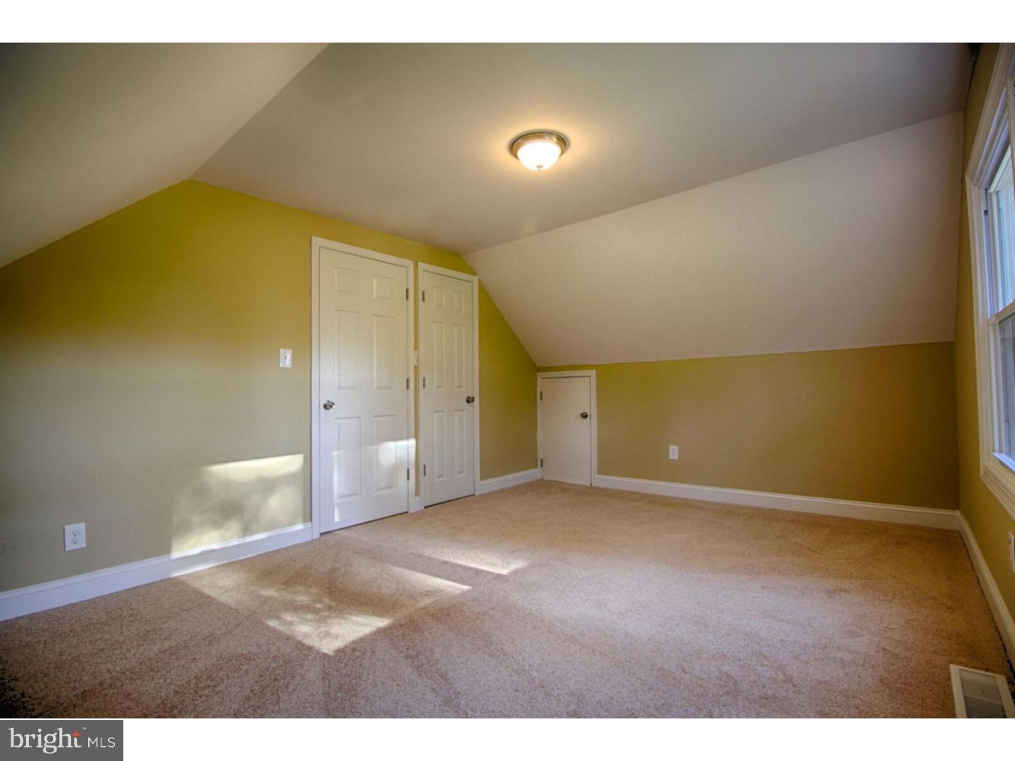 166 Country Club Road Willingboro, NJ 08046 - Photo 17 of 24