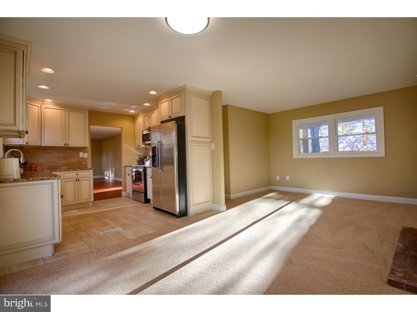 166 Country Club Road Willingboro, NJ 08046 - Photo 7 of 24