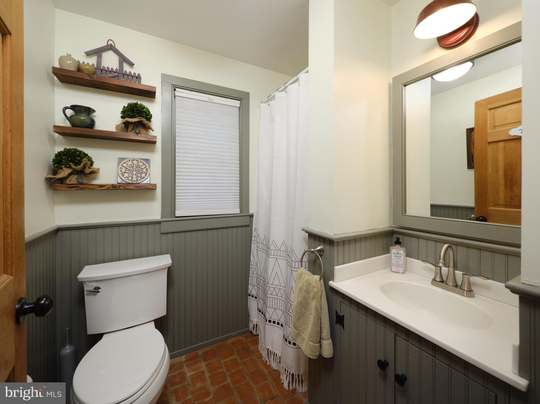 4760 Church Road Doylestown, PA 18902 - Photo 14 of 36