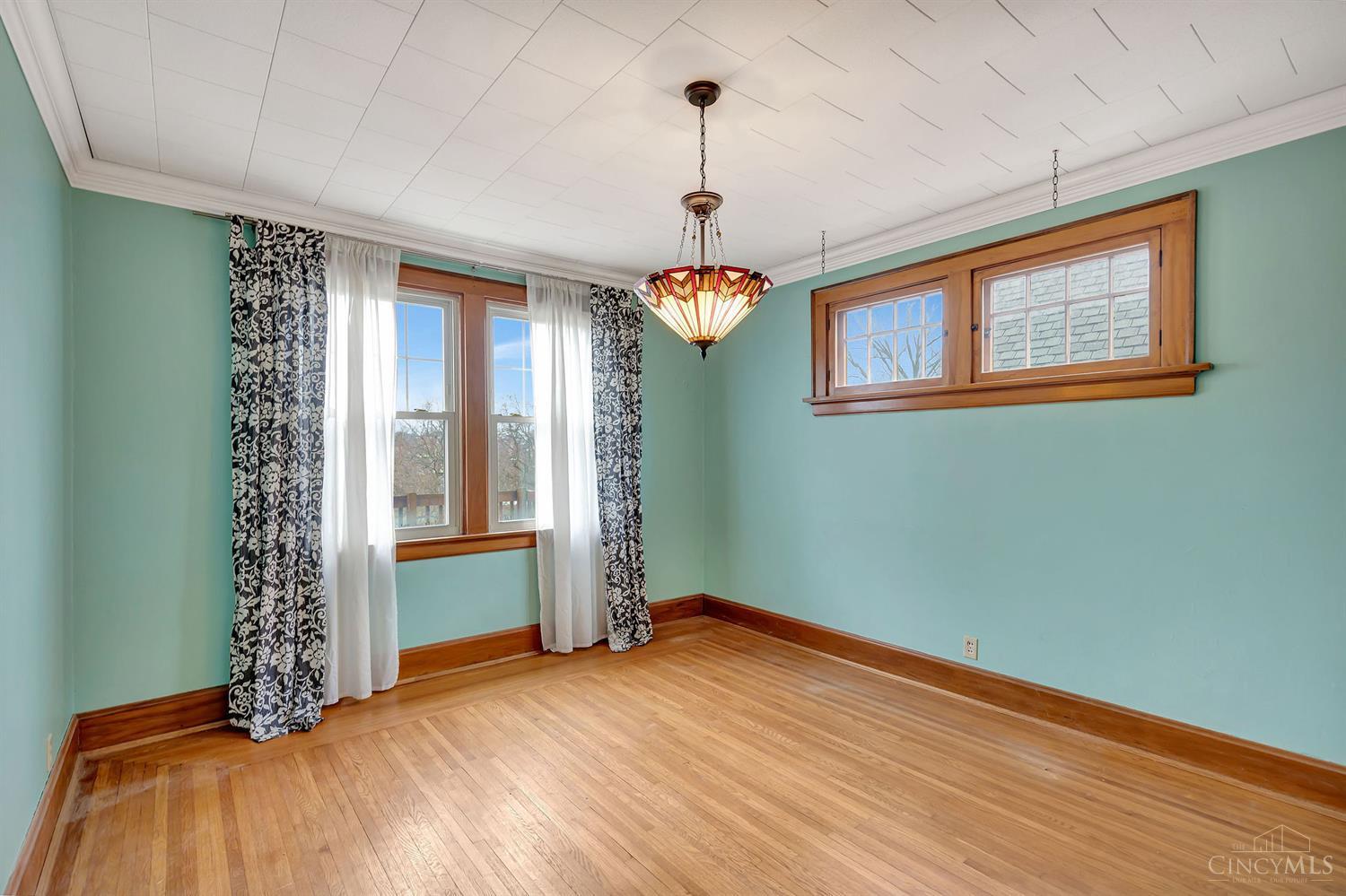 4346 Ridgeview Avenue Cincinnati, OH 45238 - Photo 16 of 44 Gallery Image 16