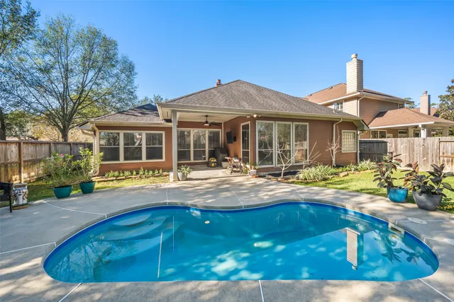 a view of a house with garden
