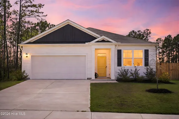 $315,000 | 1590 Lightered Knot Court, Bolivia, NC 28422