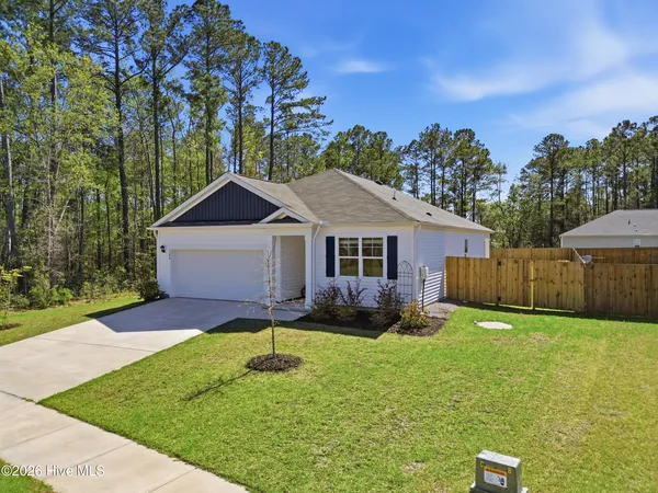 $315,000 | 1590 Lightered Knot Court, Bolivia, NC 28422