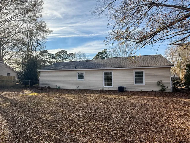 $269,500 | 7640 Hillview Lane, North Charleston, SC 29420