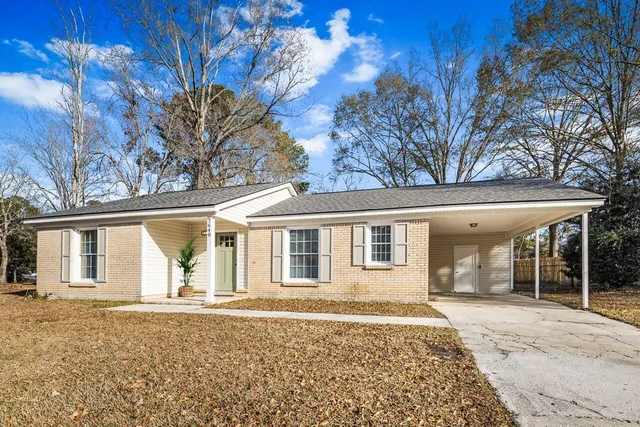 $269,500 | 7640 Hillview Lane, North Charleston, SC 29420